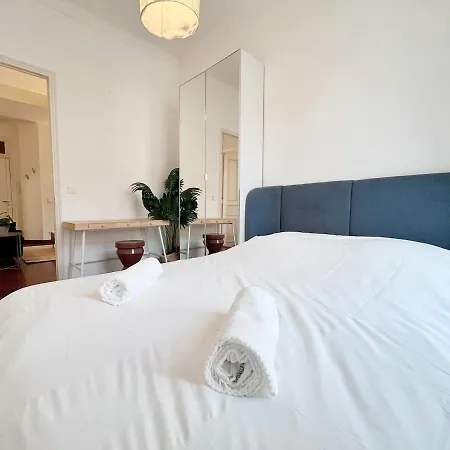 Rf109 - Spacieux 4p Au Coeur De Niza